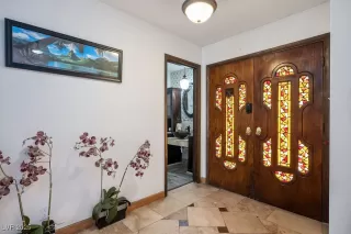 Photo #6: 2733796 Listing