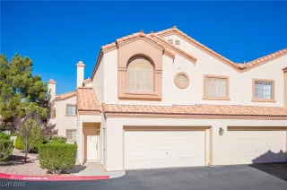 More Details about MLS # 2733861 : 8301 BOSECK DRIVE 213