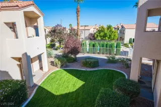 Photo #5: 2733861 Listing 