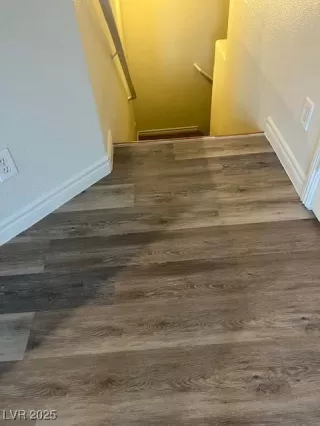 Photo #4: 2733881 Listing 