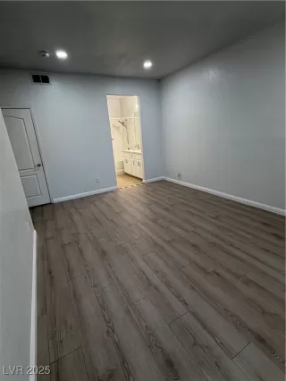 Photo #6: 2733891 Listing 