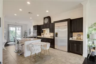 More Details about MLS # 2733949 : 3175 PALAZZO REALE AVENUE