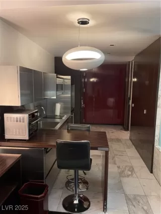 Photo #6: 2733954 Listing 