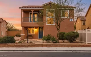 Photo #1: 2733971 Listing