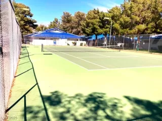 Photo #2: 2733975 Listing 