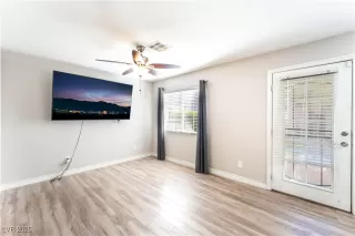 Photo #3: 2733979 Listing 