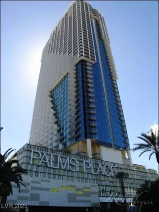 Photo #1: 2733980 Listing