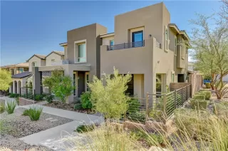 Photo #1: 2734019 Listing 