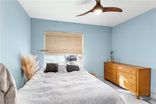 Photo #6: 2734029 Listing