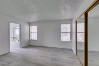 Photo #6: 2734045 Listing 