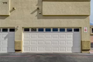 Photo #1: 2734055 Listing 