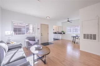 Photo #2: 2734090 Listing