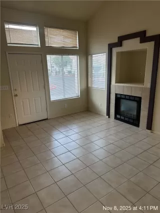 Photo #2: 2734141 Listing 