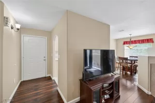 Photo #1: 2734213 Listing