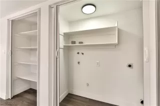 Photo #3: 2734232 Listing