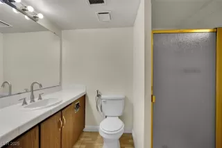 Photo #2: 2734236 Listing 