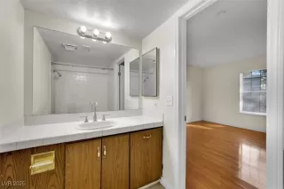 Photo #5: 2734236 Listing 