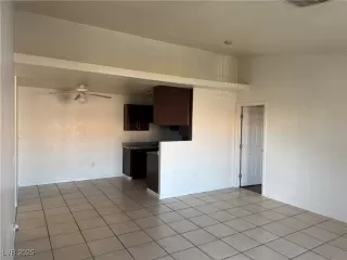 Photo #3: 2734248 Listing 