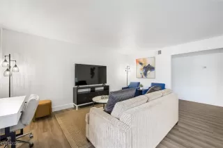 Photo #6: 2734263 Listing