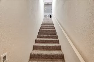 Photo #3: 2734277 Listing 