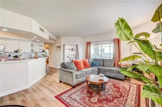 Photo #4: 2734277 Listing 