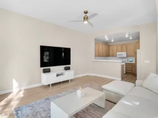 Photo #5: 2734315 Listing 