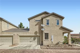 Photo #5: 2734341 Listing