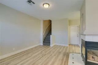 Photo #3: 2734367 Listing 