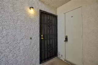 Photo #1: 2734432 Listing 