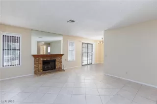 Photo #4: 2734432 Listing 