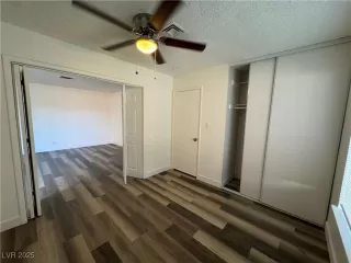 Photo #5: 2734477 Listing 