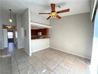 Photo #3: 2734480 Listing 