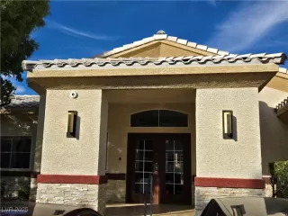 Photo #1: 2734505 Listing 