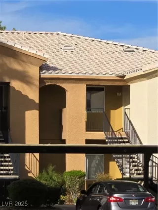 Photo #2: 2734505 Listing 