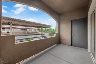 Photo #2: 2734526 Listing 