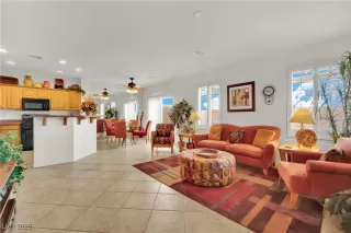 Photo #5: 2734532 Listing 