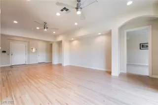 Photo #5: 2734634 Listing 