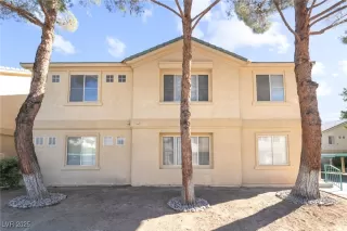 Photo #1: 2734650 Listing 