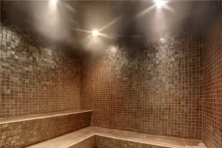 Photo #4: 2734660 Listing