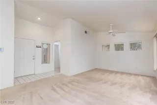 Photo #4: 2734664 Listing 