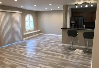 Photo #6: 2734685 Listing 