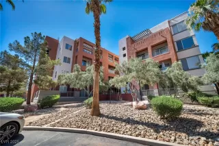 Photo #5: 2734720 Listing 