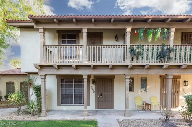 MLS: 2734724 Condo For Sale