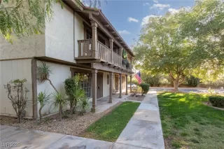 Photo #2: 2734724 Listing 