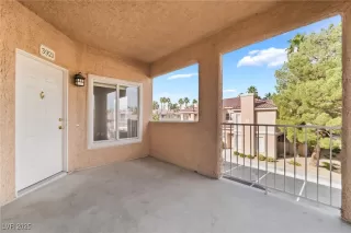 Photo #2: 2734771 Listing 