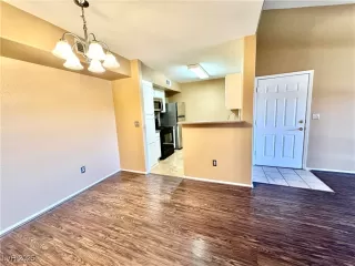 Photo #3: 2734779 Listing 