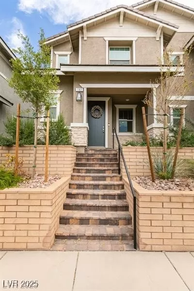 MLS: 2734850 Condo For Sale