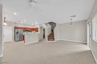 Photo #6: 2734860 Listing 