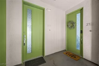 Photo #4: 2734868 Listing 