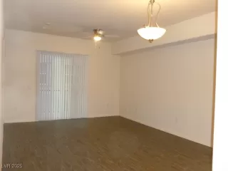 Photo #4: 2734886 Listing 